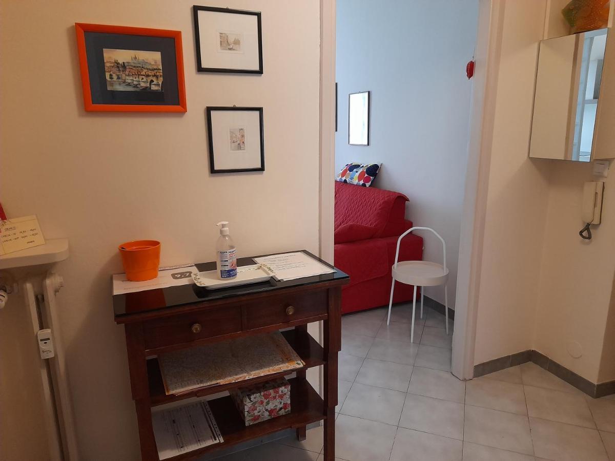 Appartamento Centrale Con Garage Asti Buitenkant foto