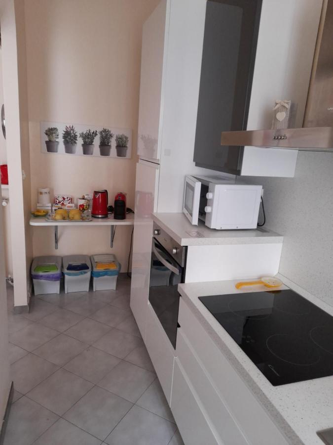 Appartamento Centrale Con Garage Asti Buitenkant foto